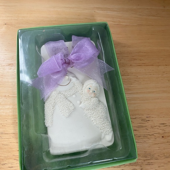 Vintage Snowbabies Give the World a Smile snowman plaque new in box - Picture 2 of 4